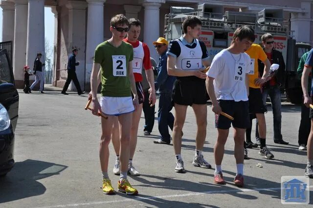 ульяновская эстафета 2022. городская эстафета борзя. астрахань легкоатлетическая эстафета. первомайская эстафета прими участие. городская эстафета легкойатлеттики.