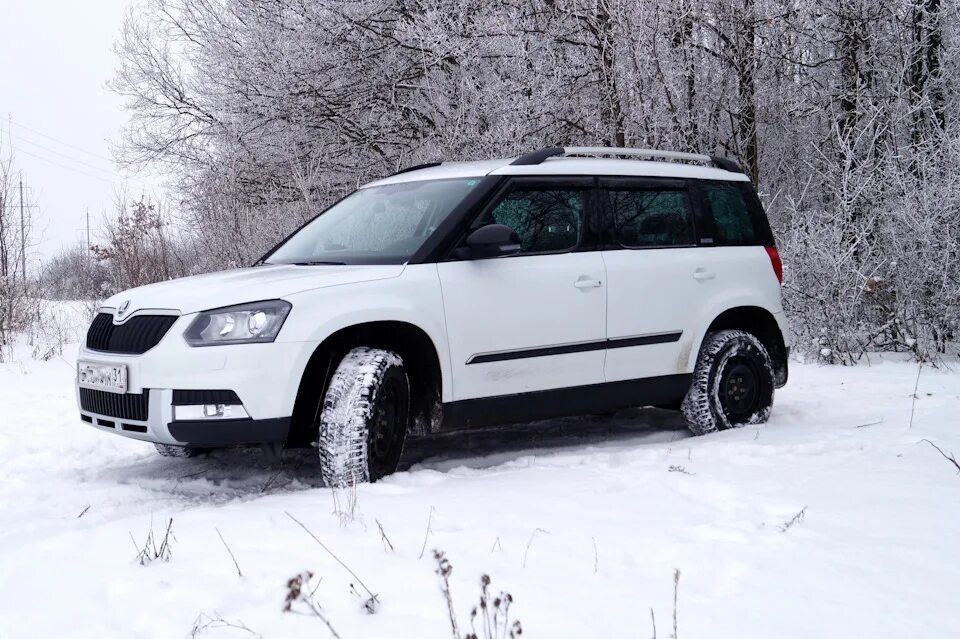 Тюнинг йети. Шкода Йети. Skoda Yeti Tuning. Skoda Yeti винил. Обвес Шкода Йети 2012.