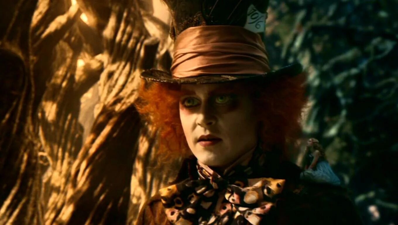 страна чудес русский трейлер. олеся железняк в фильме страна чудес. страна чудес русский трейлер. страна чудес фильм 2015. алиса в стране чудес скрины из фильма.