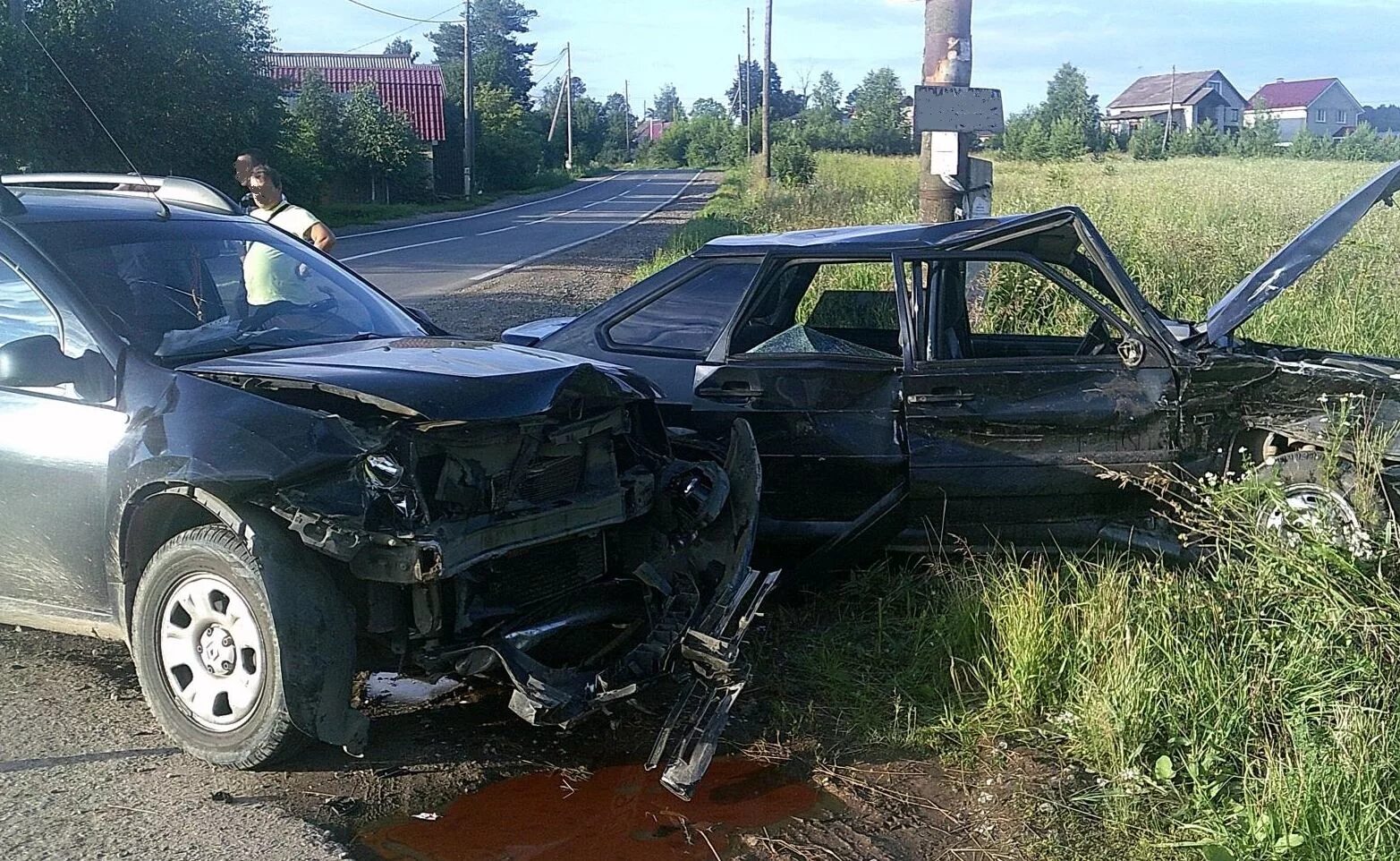 Происшествия в ижевске сегодня. ДТП Рено Дастер Ижевск. Происшествие в Ижевске 26.09.22.