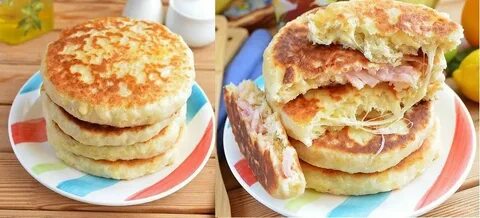 Лепешки на кефире с колбасой и сыром