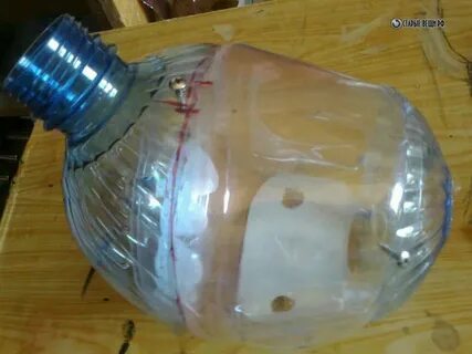 Что сделать из большой пластиковой бутылки