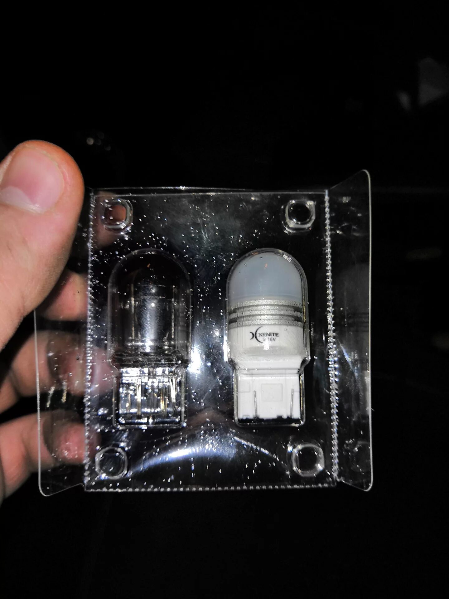 Лампы дхо koito 12v 21w5. Лампа дхо логан 2. Лампочка ходового огня рено логан 2. Лампа дхо рено логан 2. Лампа дхо логан 2.