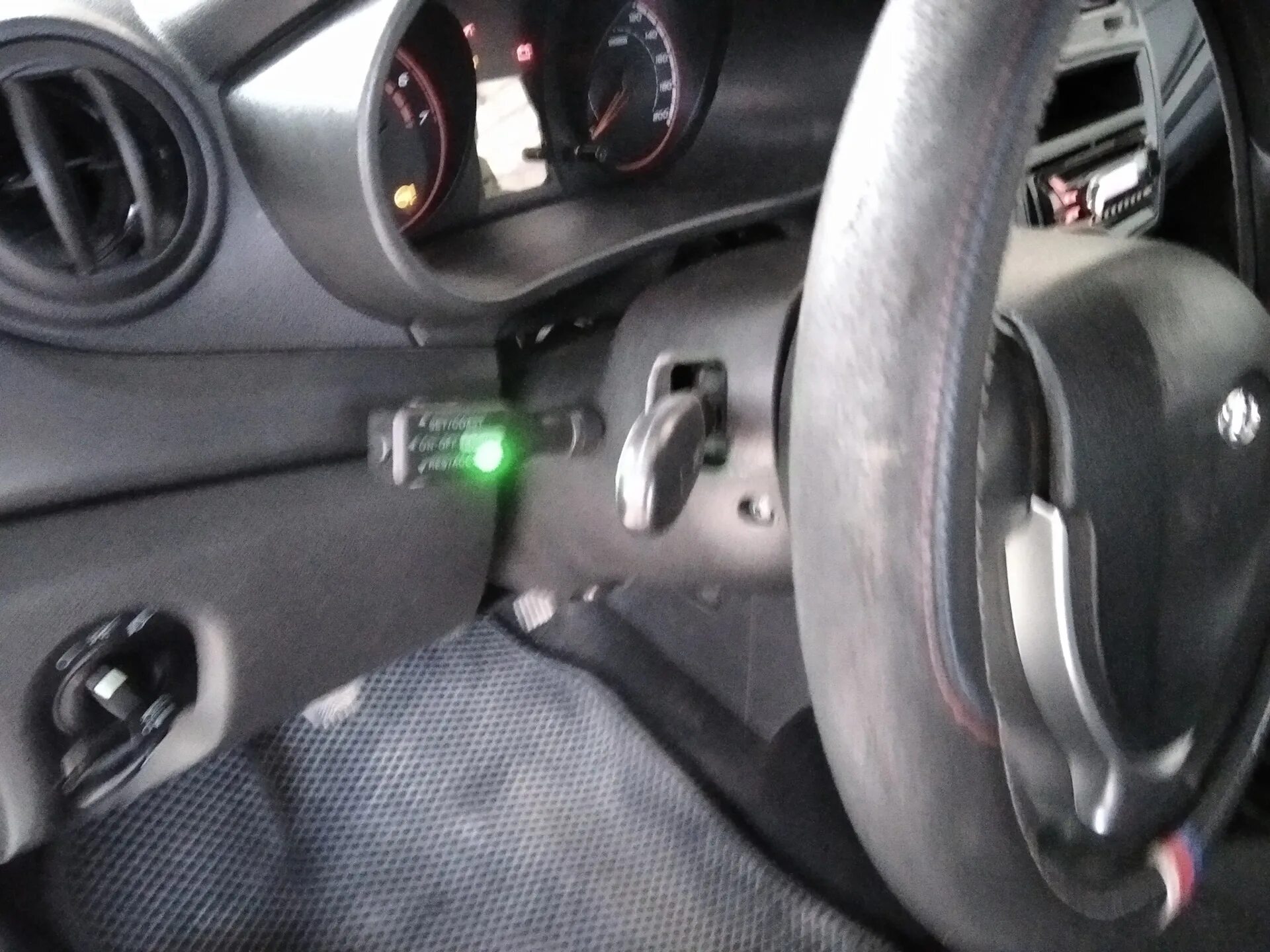 Круиз контроль калина 1. Круиз контроль приора 1 е газ. Лада калина круиз. Круиз на приоре 2. Круиз контроль калина.