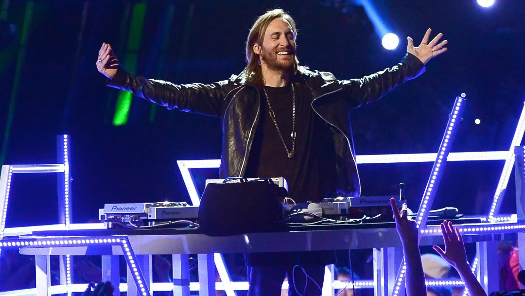 Дэвид гетта 2025. David guetta. dj дэвид гетта. david guetta 2025. дэвид гетта концерт.