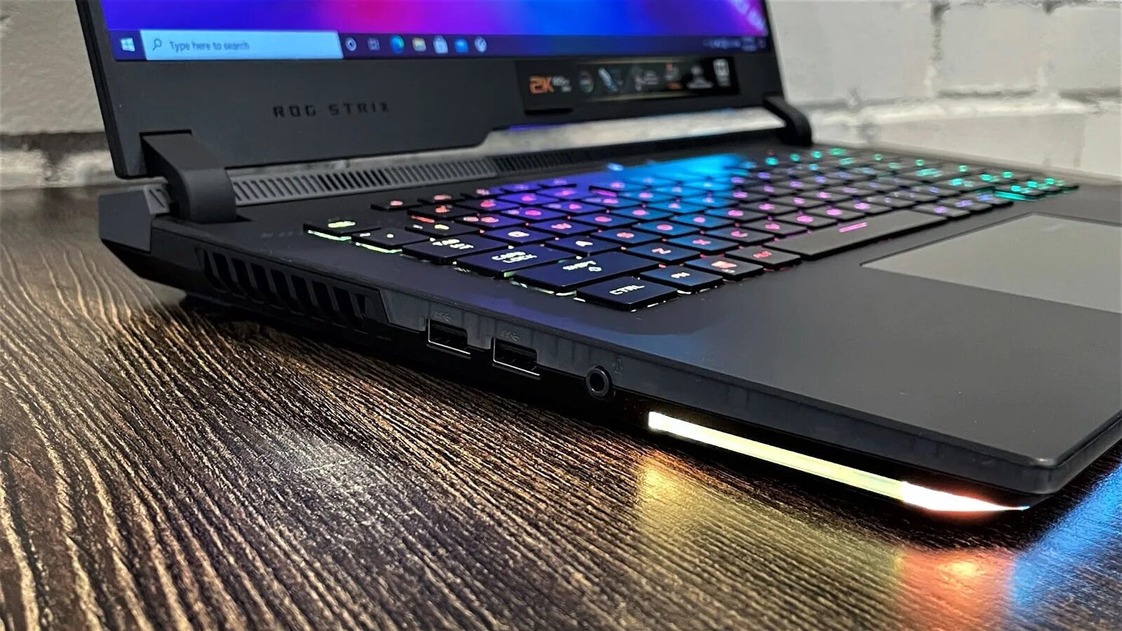 18 ноутбук asus rog strix g18. Клавиатура ROG Strix g17. ASUS ROG Strix g17 g713. ASUS ROG Strix g17 клавиатура. ASUS ROG Strix scar 17 g713.