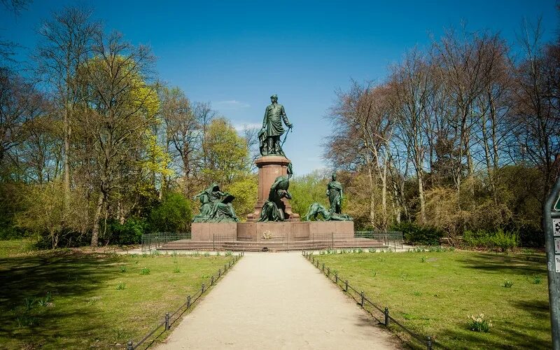 Tiergarten в берлине. Германия парк тиргартен. Тиргартен сад берлин. Германия парк тиргартен. Германия парк тиргартен.