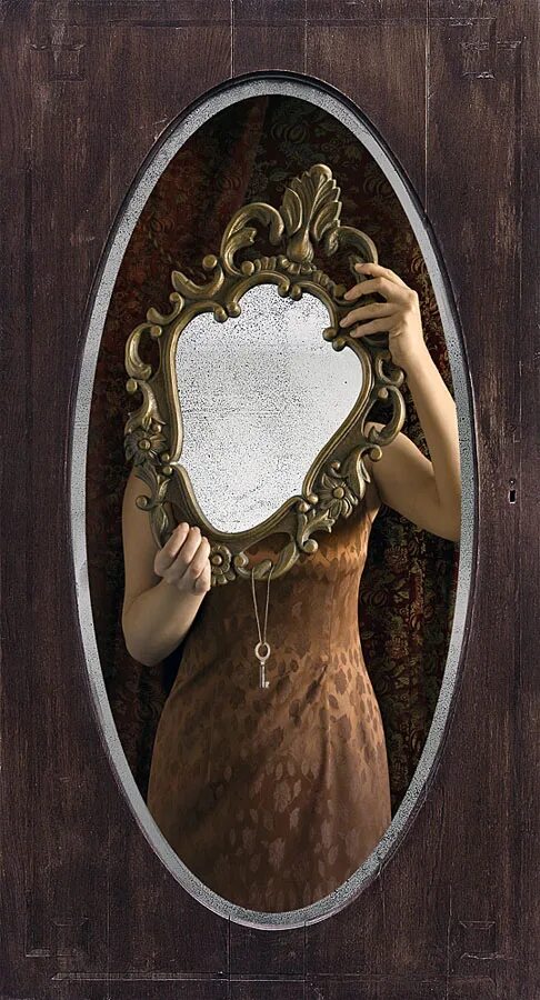 Отражаясь в зеркалах книга. Женщина в зеркале. Зеркало живопись. Зеркало старинное картина. Отражение в зеркале.