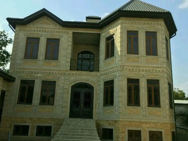 Ул датуева хасавюрт. Хасавюрт ул датуева. улица датуева в хасавюрте. красивый дом в хасавюрте. дом красивый в дагестане хасавюрт.