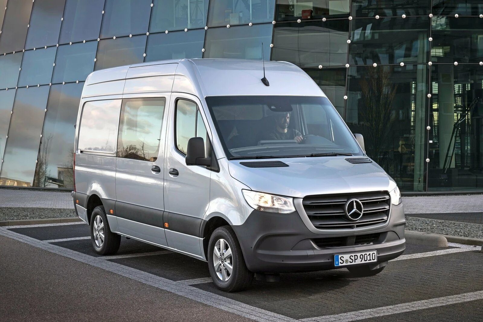 Mercedes-Benz Sprinter 319. Mercedes-Benz Sprinter 319 CDI. Mercedes Benz Sprinter 2020. Мерседес-Бенц Спринтер 2018.