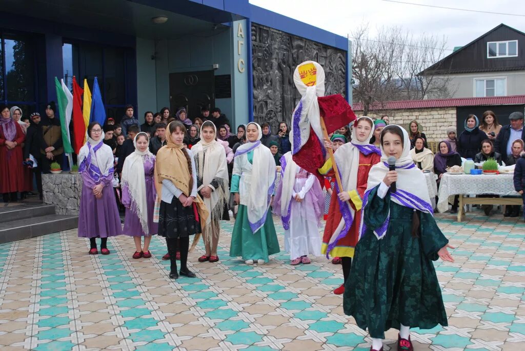 Яран сувар что за праздник. Праздник Яран Сувар Лезгины. Дагестанский народный праздник «Яран Сувар». С праздником Яран Сувар. Лезгины праздник весеннего равноденствия.