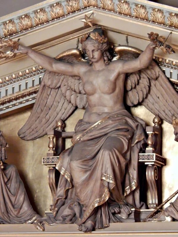 храм мельпомены японского образца 6