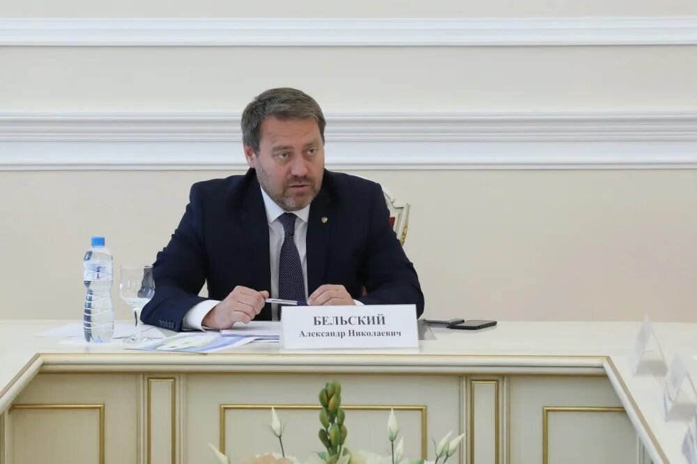 Бельский вице-губернатор санкт-петербурга. Бельский закс спб. Председатель законодательного собрания санкт-петербурга бельский. Бельский санкт-петербург. Председатель заксобрания спб бельский.