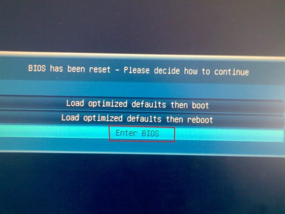 Load optimized. Wake on lan Gigabyte. Gigabyte BIOS load optimized defaults. Wake on lan Gigabyte BIOS. Wake on lan UEFI.