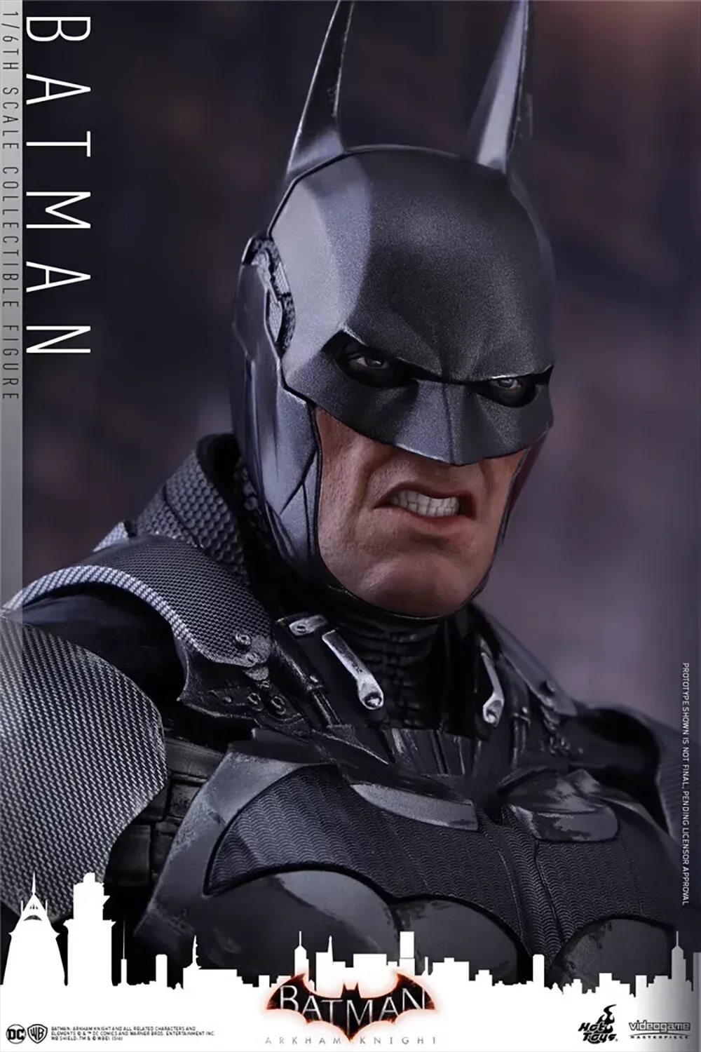 Фигурка бэтмена от хот тойс темный рыцарь. Robert pattinson batman. Игрушки хот тойс бэтмен. Hot toys batman dx12. Игрушки хот тойс бэтмен.