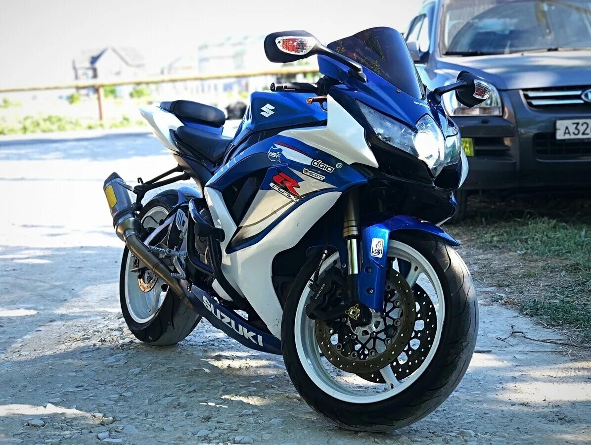 Suzuki GSX 600. Suzuki GSXR 600. Suzuki джиксер 600. Кавасаки джиксер.