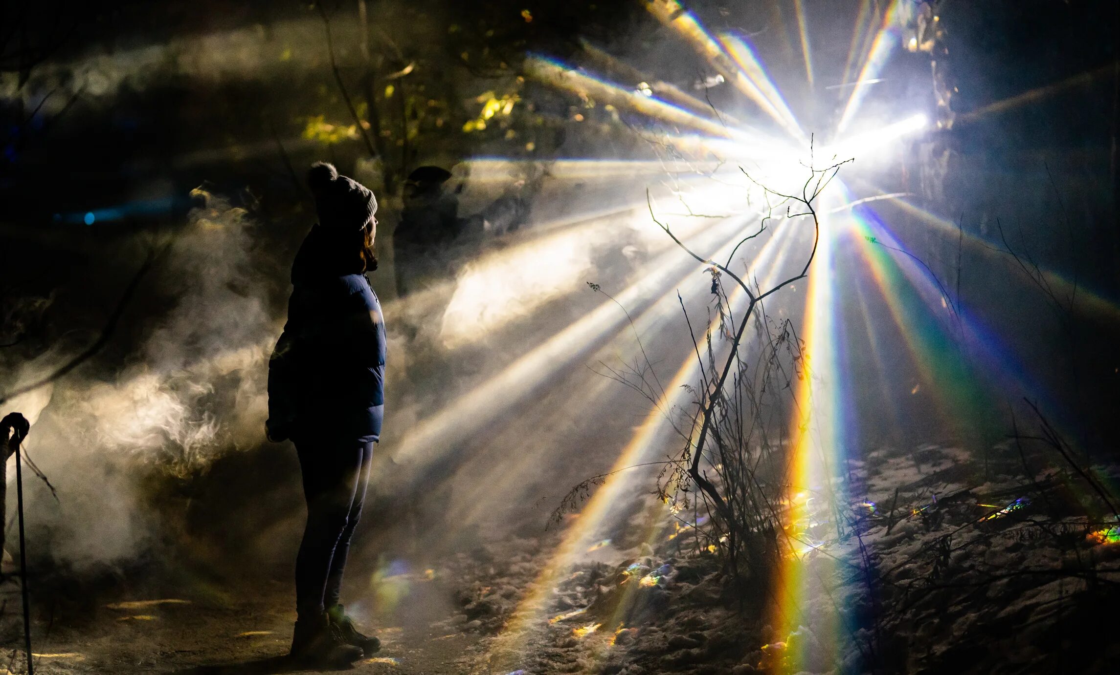 Experiencing light. The weight of experience. Experiencing light. Experiencing light. В капюшоне под дождем.