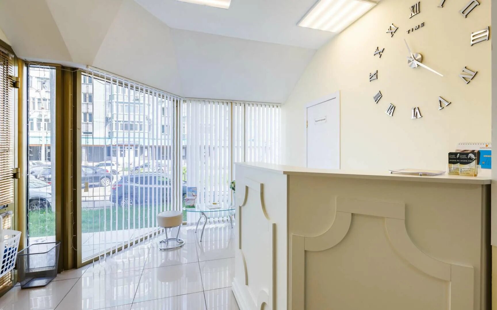 Клиника сопрано. Центр красоты и здоровья казань. Больница красоты и здоровья тула. Центр здоровья и красоты романов. Клиника центр красоты.