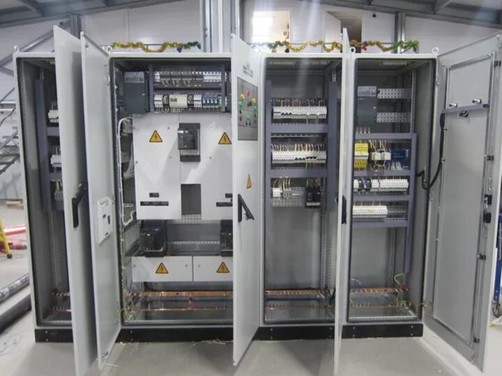 АВР Schneider Electric 630а. ГРЩ АВР 630а. ГРЩ 630 А. Волга 4002 ГРЩ. Помещение грщ