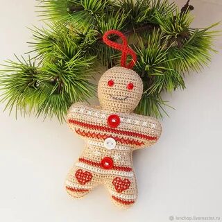 Связанные елочные игрушки