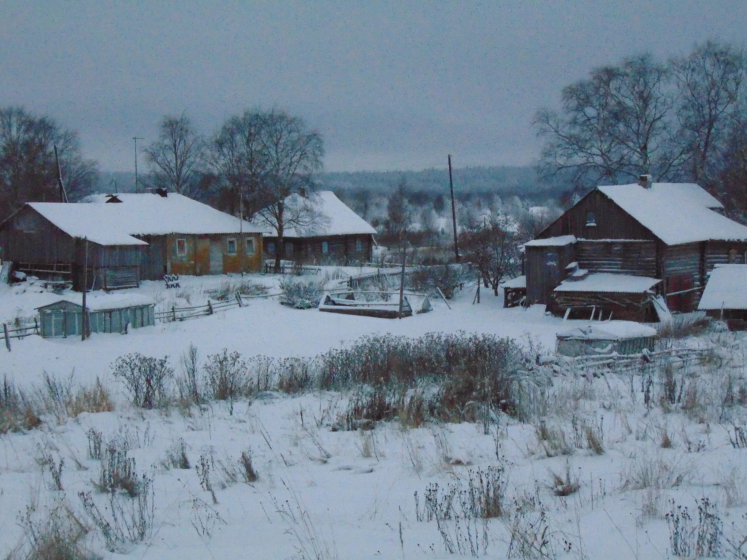 Мижостров часовня. Республика карелия, р-н. Посёлок ахвенламби карелия. Погода в поселке сергиево медвежьегорский. Лумбуши церковь карелия.