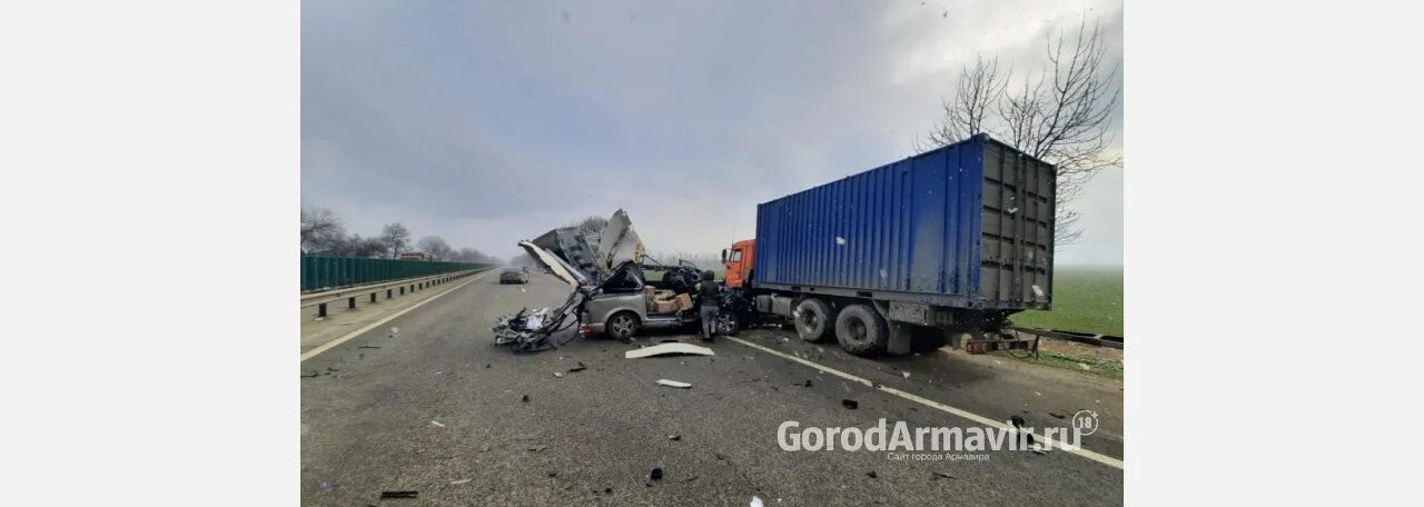 Трасса лабинск армавир авария 14 июня в 4. Авария армавир 23 января. Авария отрадо-ольгинское дтп отрадо ольгинское. Высокий. Дтп армавир трасса.