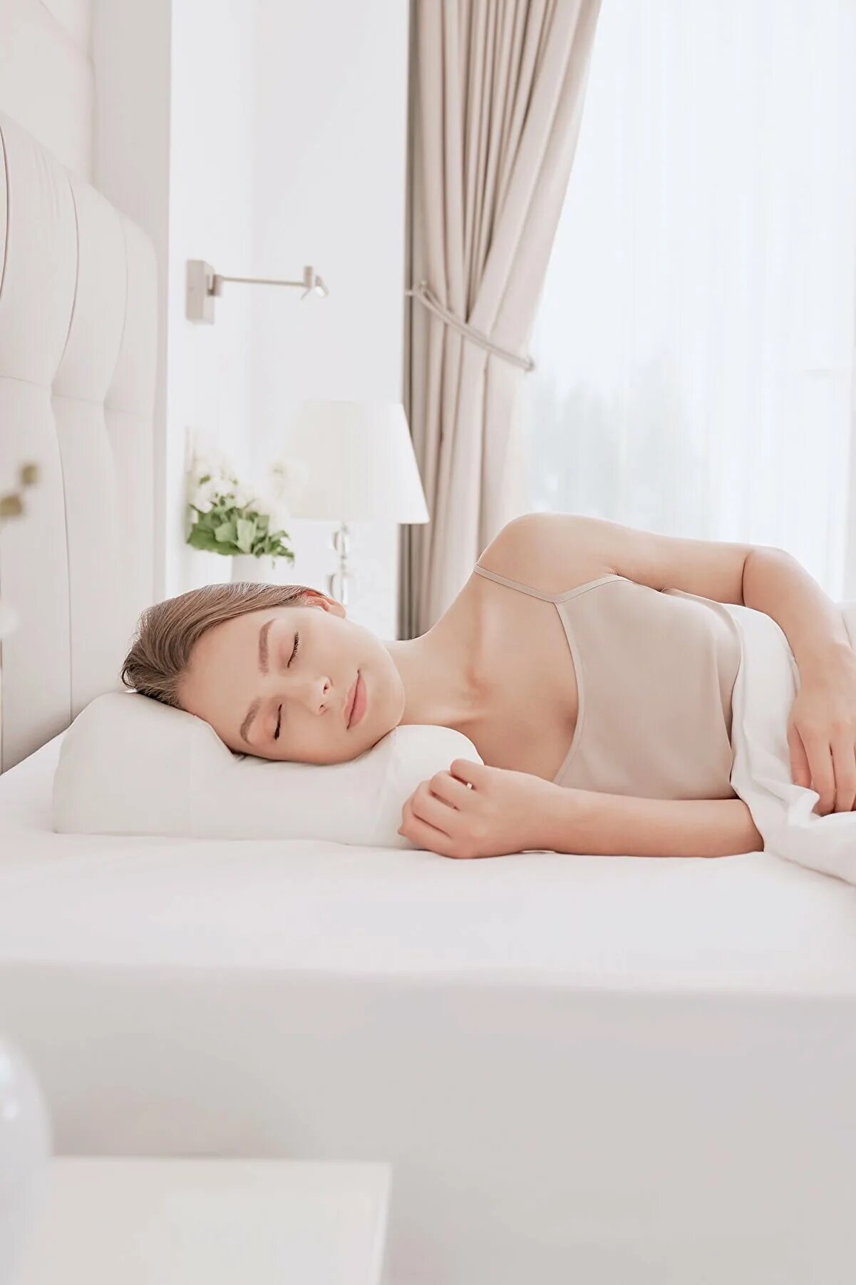 Подушка для сна beauty sleep. Бьюти подушка. Подушка косметологическая против морщин. Ортопедическая подушка omnia. Beauty pillow.