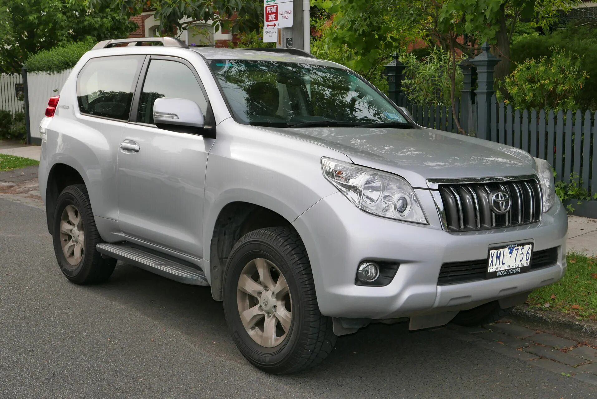 Купить ленд круизер прадо. Toyota Land Cruiser Prado 3. Тойота ленд Крузер Прадо 155. Land Cruiser Prado j150. Toyota Land Cruiser Prado 150.