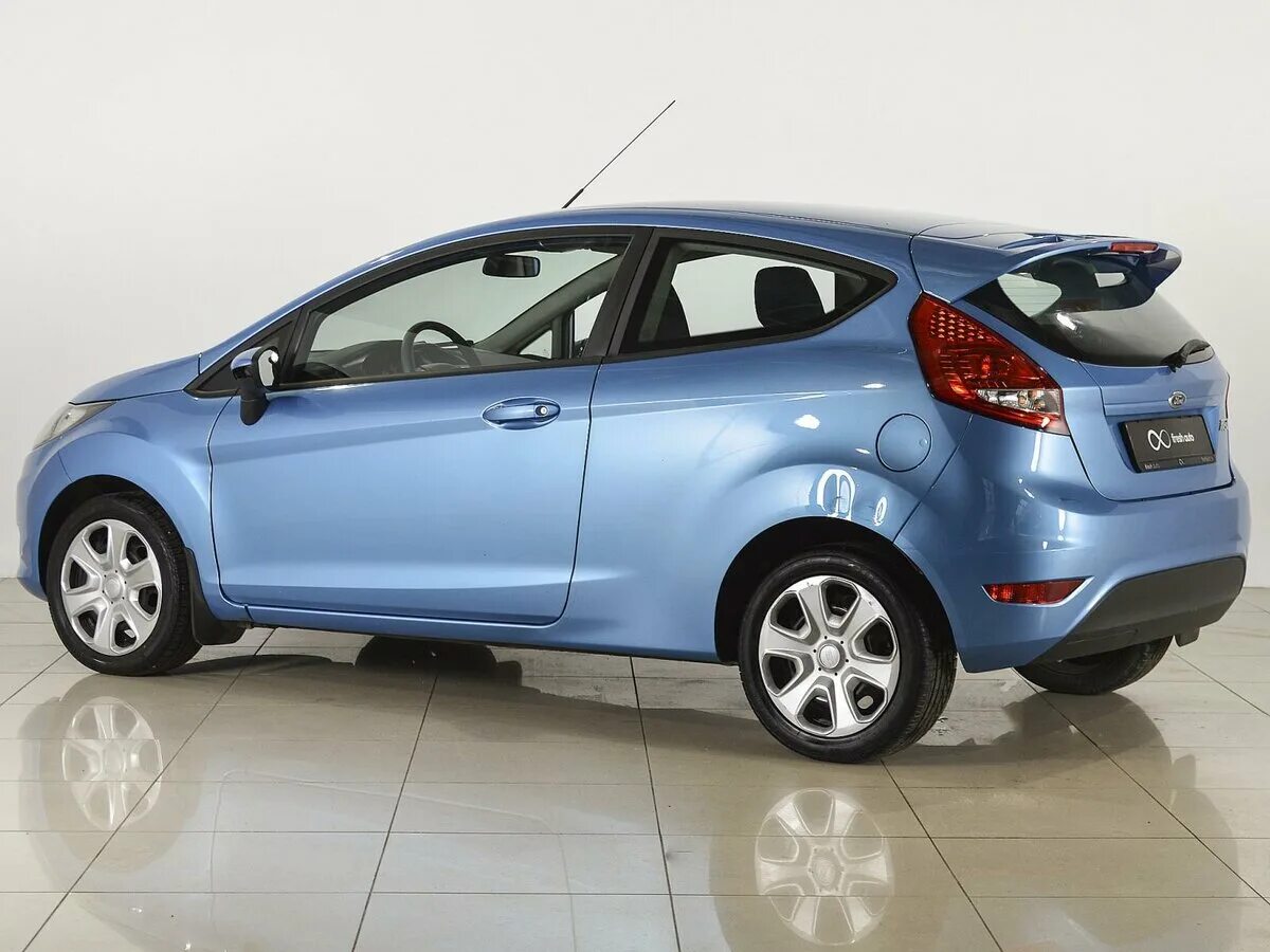 форд фиеста 2011 синий. хэтчбек автомобили для женщин. форд фиеста 2011. форд фиеста 2011 1. форд фиеста 2012 автомат хэтчбек.