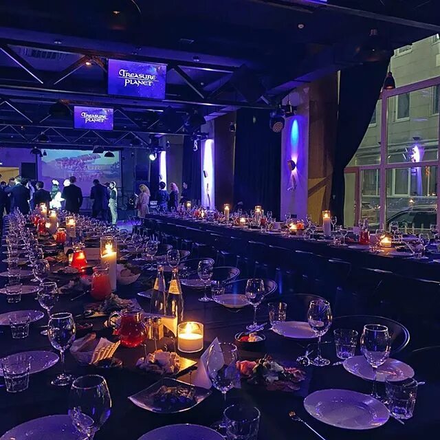 Coin event hall пятницкая улица 71/5с2. коин ивент холл москва. Coin event hall стендап зал. Coin event hall москва. коин ивент холл москва.