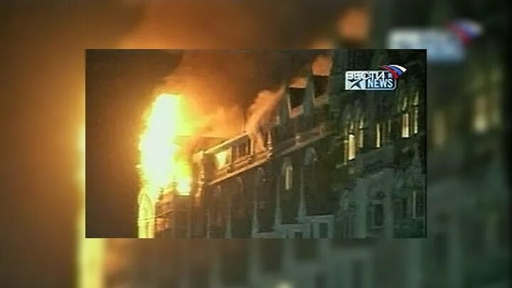 8 ноября 2008 год. 2008 год мумбаи захват отеля. захват заложников в отеле мумбай. нападение на отель в мумбаи в 2008 году. гостиница оберой мумбаи теракт.
