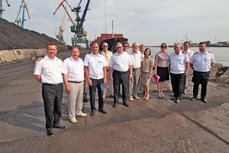 Филиал фгуп росморпорт. Росморпорт Туапсе. Азовский бассейновый филиал ФГУП Росморпорт. Росморпорт Таганрог. ФГУП Росморпорт Таганрог.