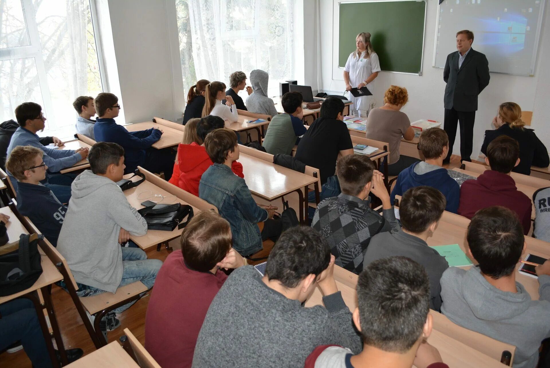 Повышение квалификации преподавателей. Московские педагогические курсы. Повышение квалификации. Театральная педагогика в начальной школе. Колледж мпгу.