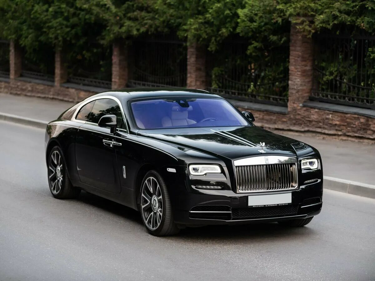 Роллс ройс купе. Роллс Ройс Wraith 2021. Роллс Ройс Wraith 2022. Rolls Royce Wraith 2022. Роллс Ройс купе 2022.