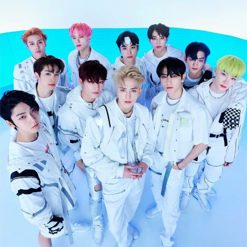 The new six группа. The boys k Pop группа. Группа the Boyz. The boys 2021 группа. Зе Бойз группа участники.