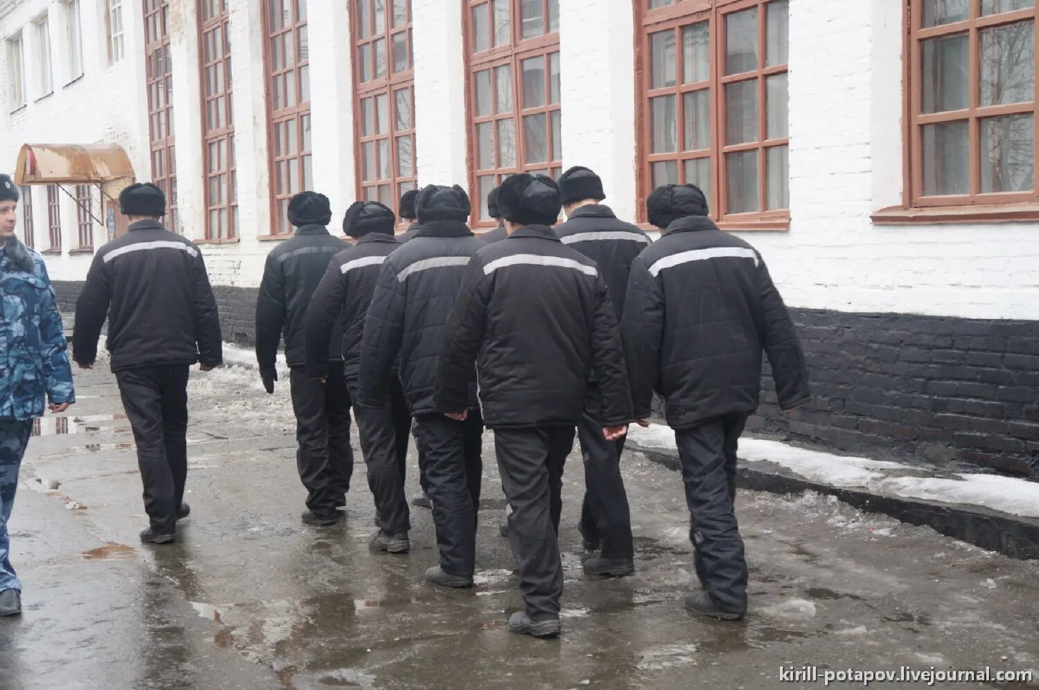 Зарплаты заключенных