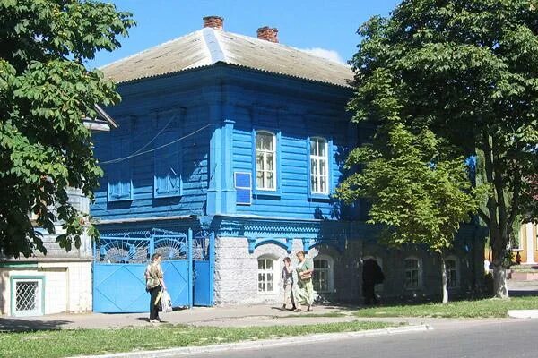 Новозыбков коммунистическая. Новозыбков коммунистическая 22. Россельхозбанк новозыбков. Новозыбков коммунистическая. Новозыбков исторические здания.