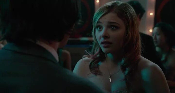 Детка детка выстрели в сердце метко. Стреляет сердечками. Детка детка выстрели в сердце метко. Эра истрефи элджей сайонара. Многоэтажки 5sta family.