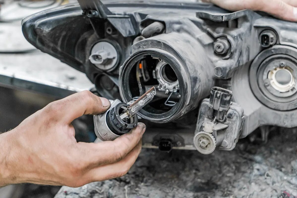 ЗАМЕНА ЛАМП Mazda Руководство Mazda
