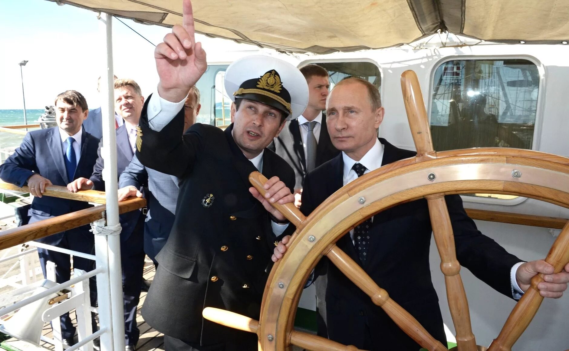 Рулил власти. Берлускони приколы. Ышык. Рулил власти. Рулил власти.