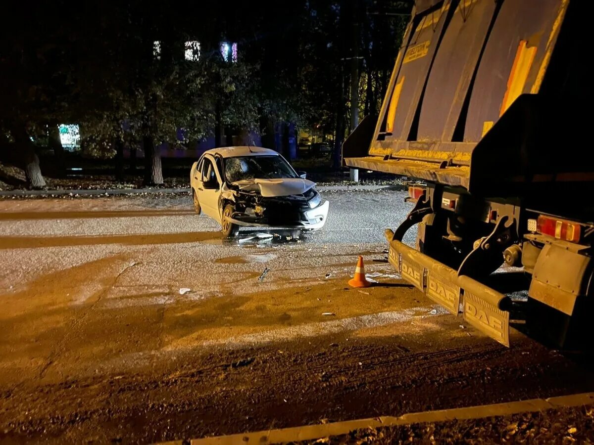 Дтп под сергиевым посадом. Дтп 7 октября. Машина на трассе. Типичный брянск дтп вчера. Дтп 7 октября.