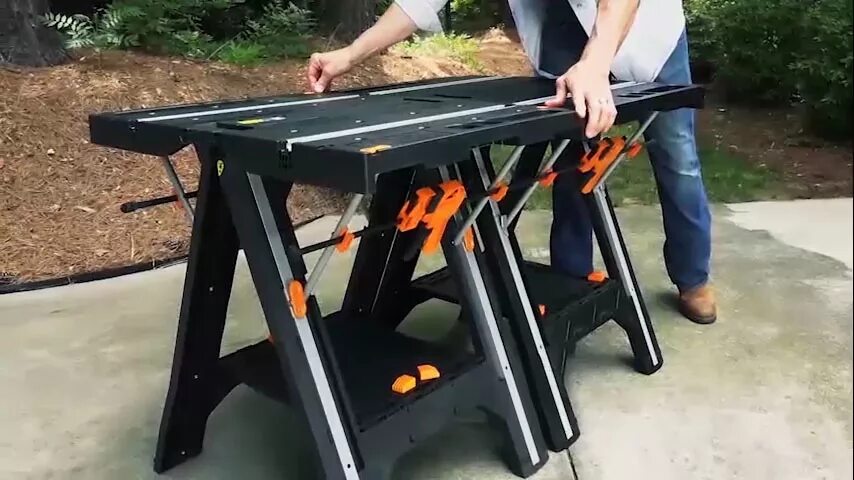 Table working keter. Мобильный верстак keter folding work table 17182239. верстак портативный складной.