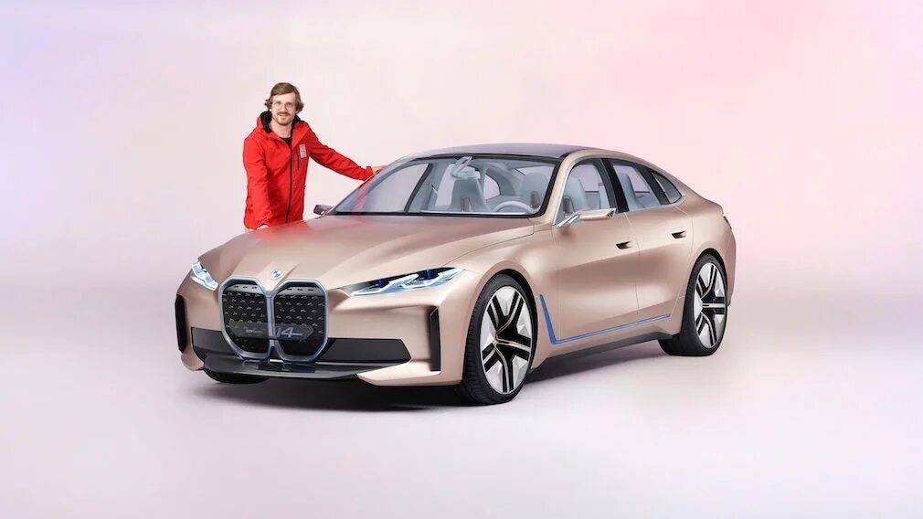 BMW Concept i4: Discover the all–new BMW electric car
