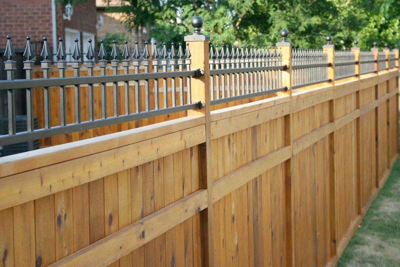 Деревянный забор. Необычный забор. Fance. Забор штакетник деревянный плетеный. Fance.