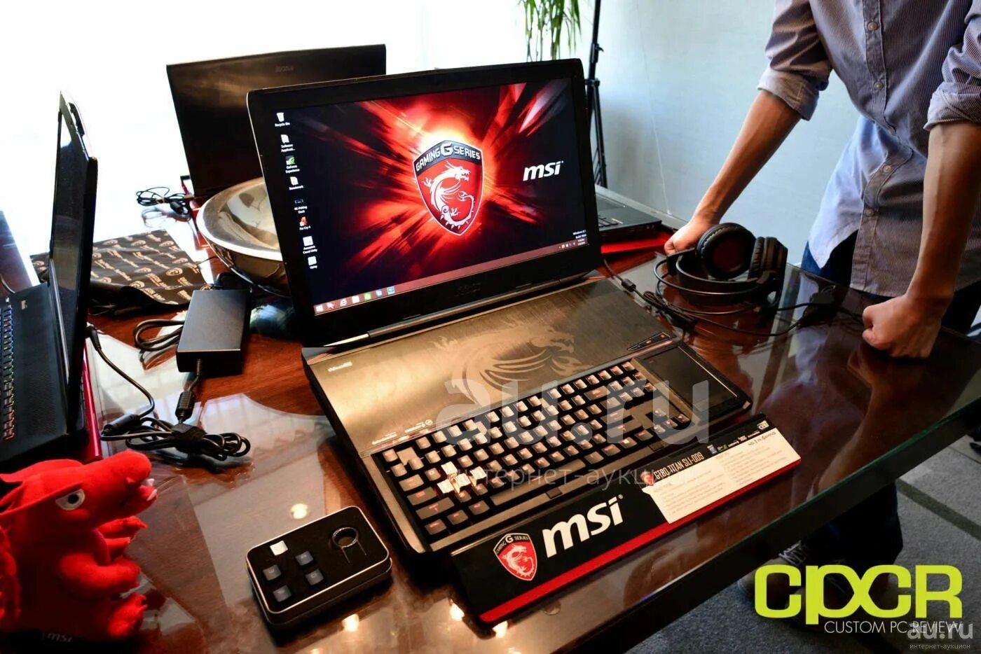 Нормальные ноутбуки для игр. MSI gt80 Titan. MSI gt80 Titan SLI. MSI gt80 2qe Titan SLI. MSI ПК ноут игровой.