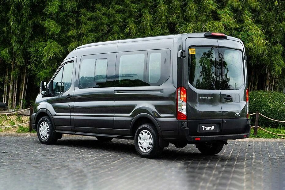 Ford Transit 2020. Форд Транзит 2020 пассажирский. Ford Transit China 2023. Ford Transit 2020 заднее стекло.