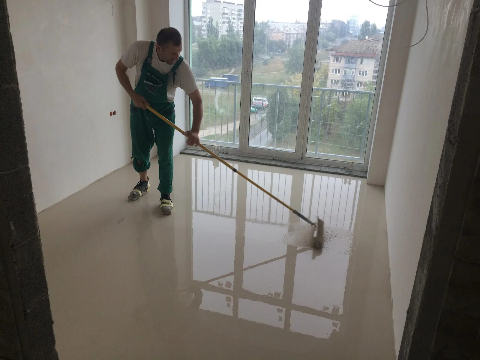 Как исправить неровные полы