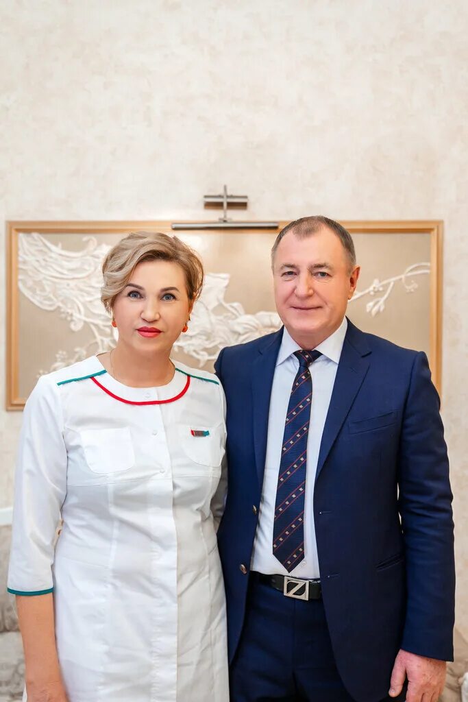 Щорса 56а белгород. Персонель. Студия красоты персонель екатеринбург ул. Косметология эмблема. Персонель фурманова 66.