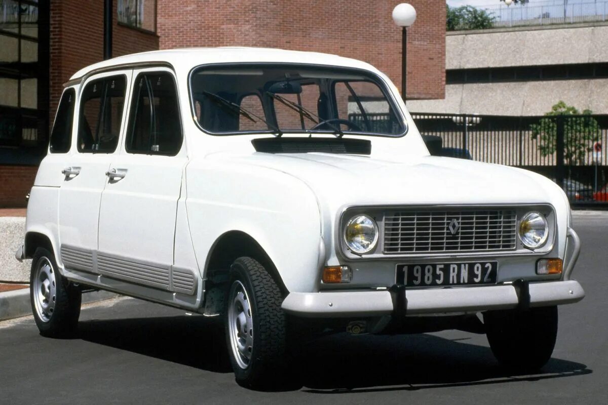 П r 4 4