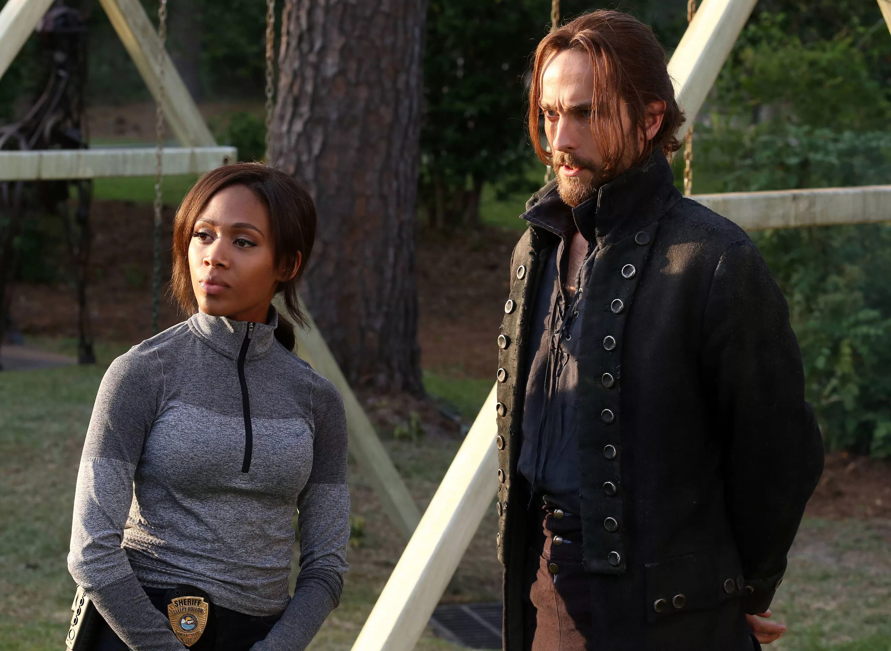 Кристофер уокен сонная лощина. Сонная лощина сериал. Икабод крейн сериал. Сонная лощина 2013 отзывы. Сонная лощина сериал.